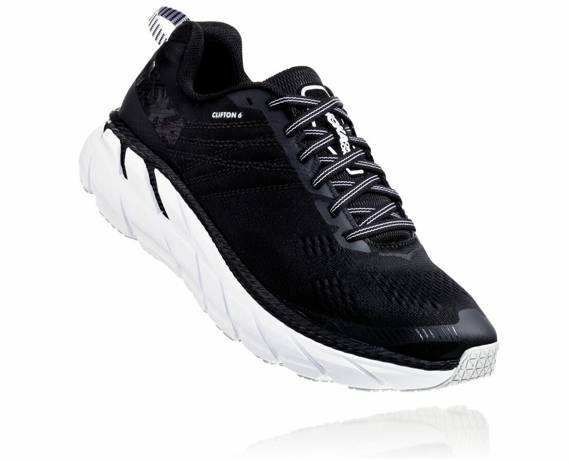 Women's Clifton 6 - Black / White