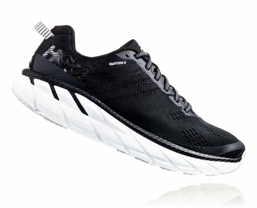 Women's Clifton 6 - Black / White