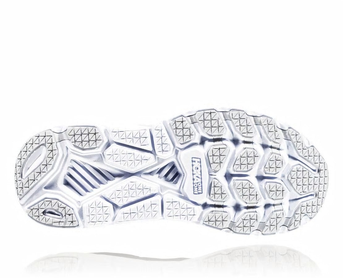 Women's Clifton 6 - Black / White