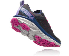 Women's Challenger ATR 5 - Ebony / Very Berry