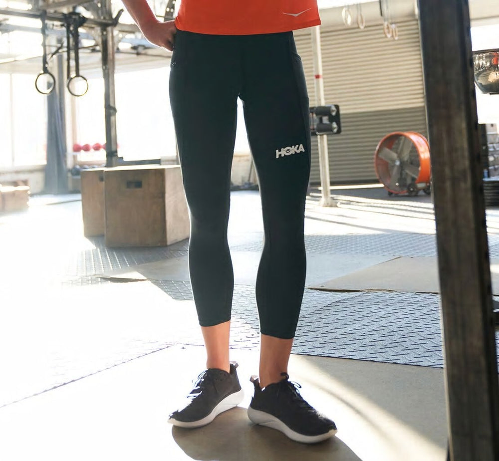 Women's Performance Crop Tight - Black