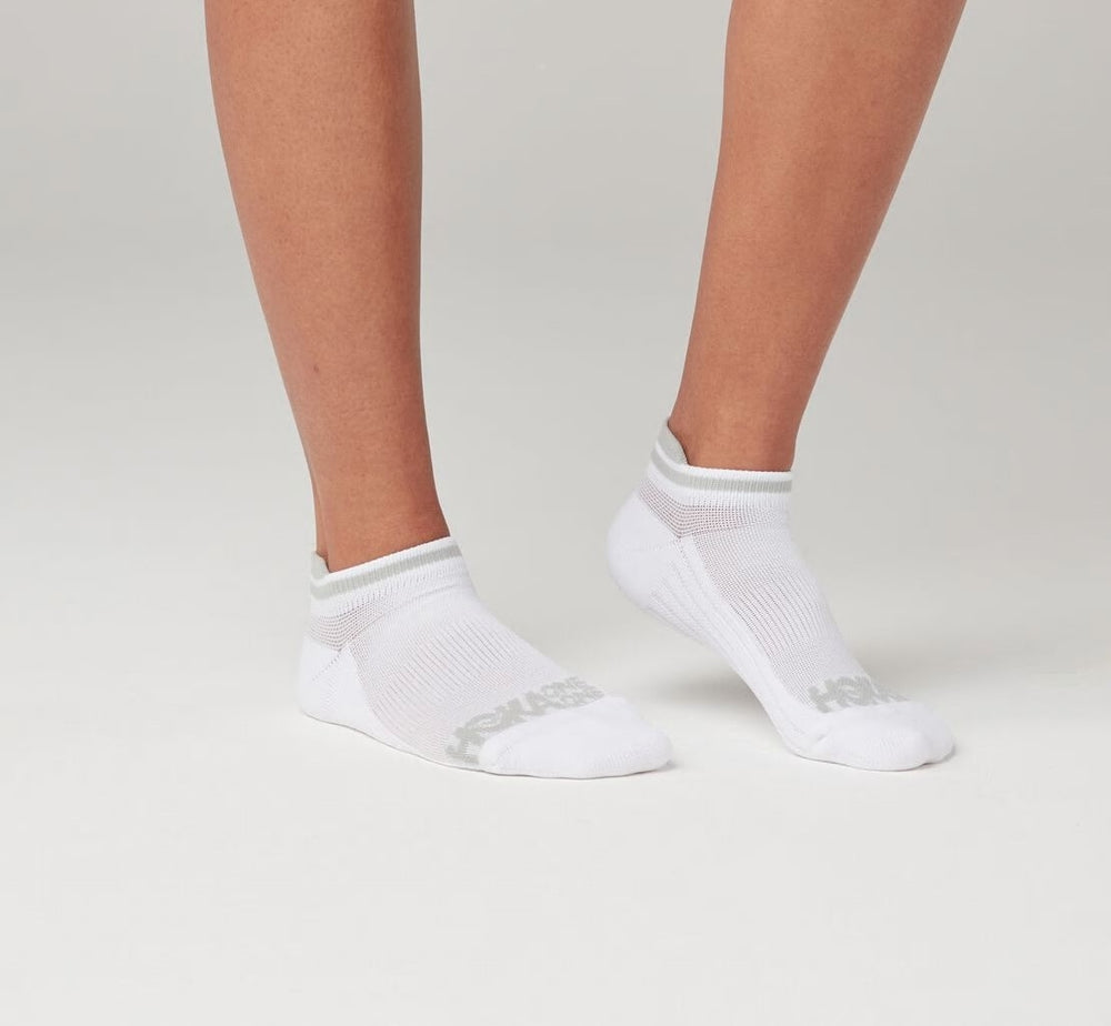All Gender Performance No-Show Sock - White