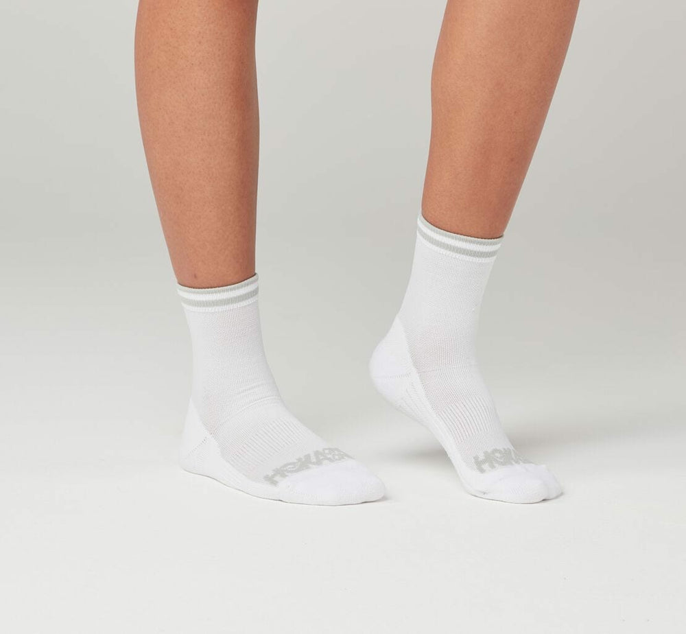 All Gender Performance Crew Sock - White