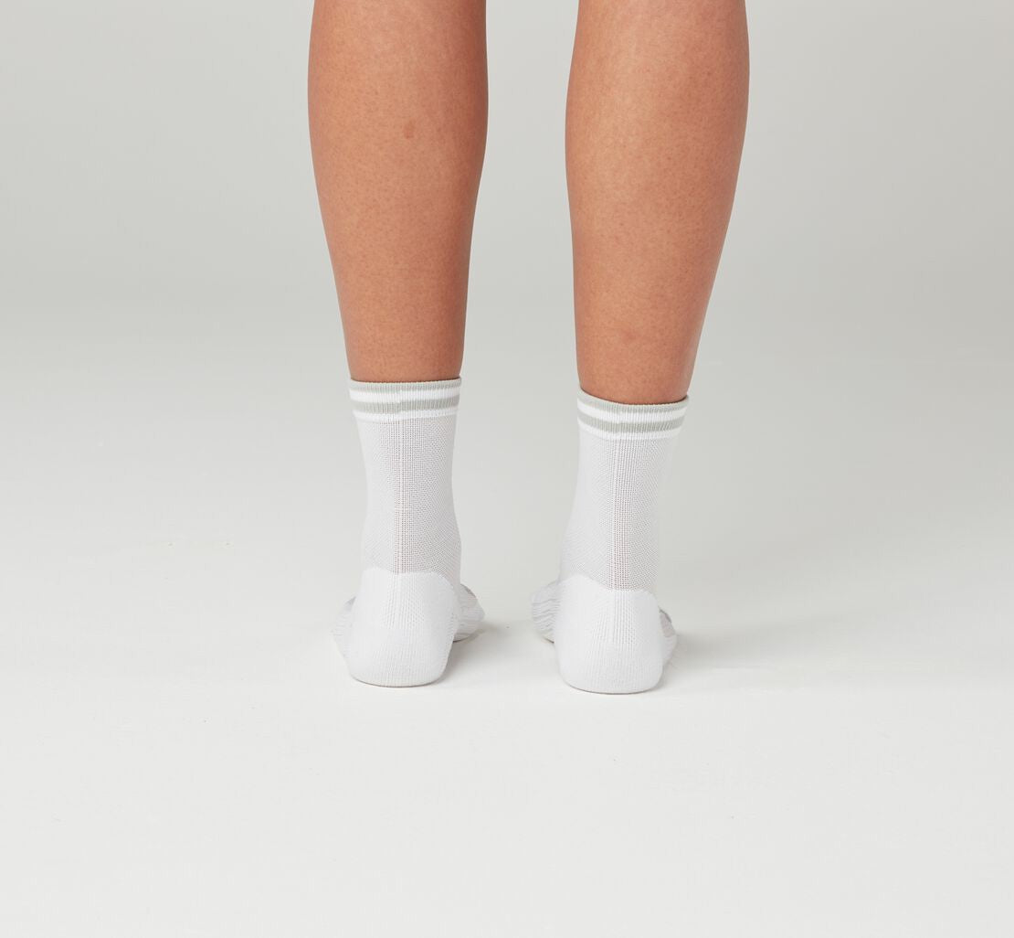 All Gender Performance Crew Sock - White