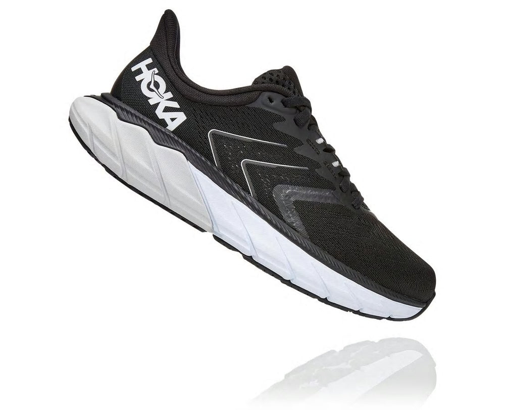 Women's Arahi 5 - Black / White