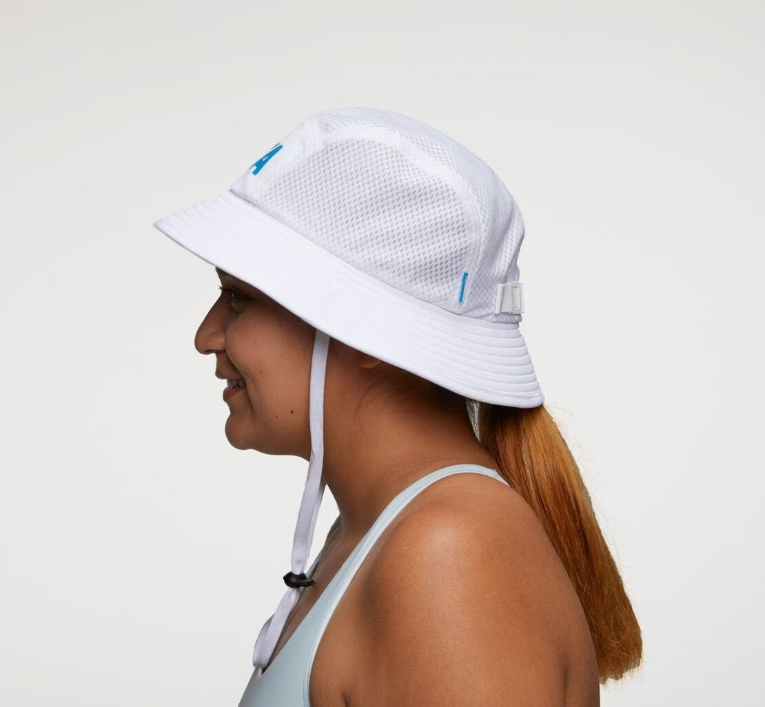 All Gender Adventure Hat - White / Diva Blue